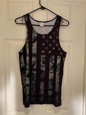 Men's Black & Green Camo Flag Tank Top